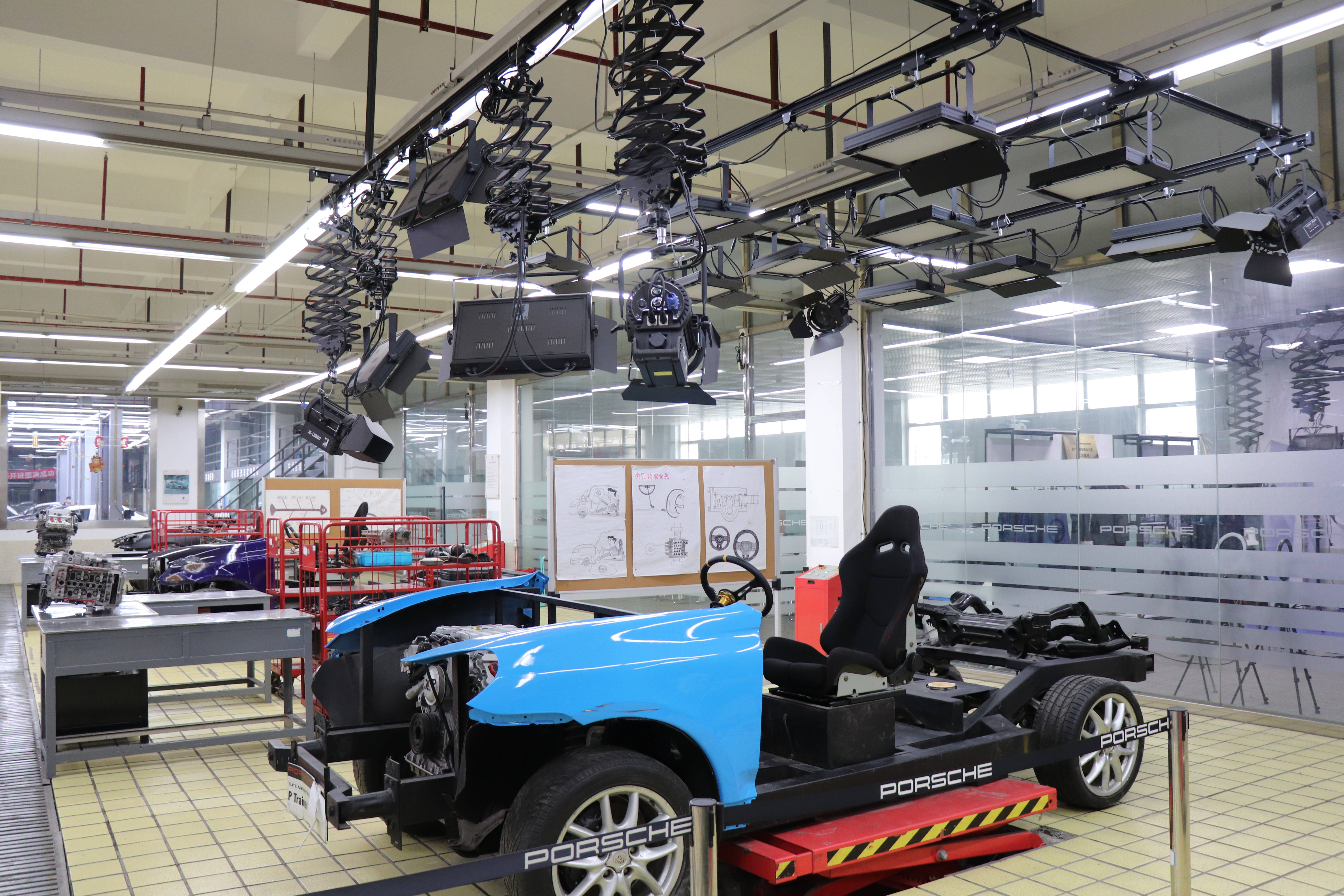 上海汽修培训学校 | 新能源汽车动力电池温度故障的原因和维修方法